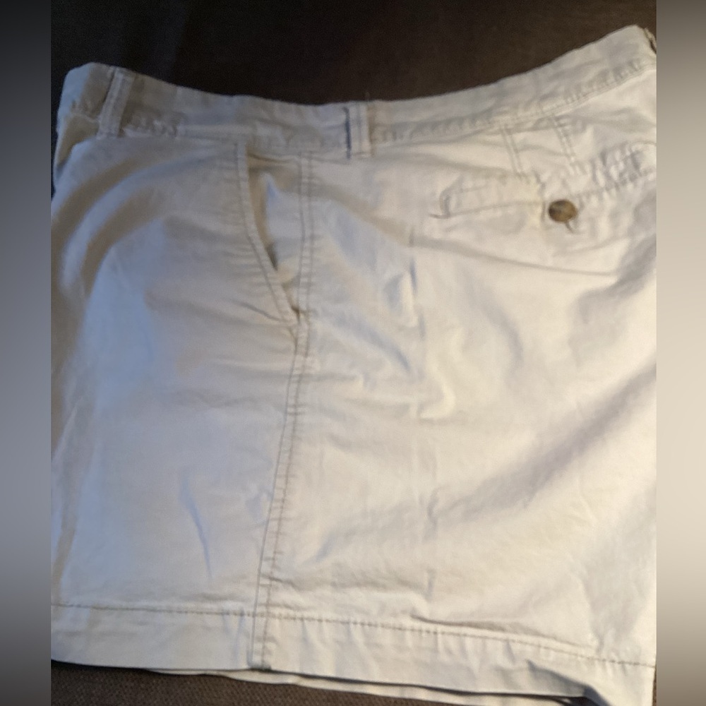 OLD NAVY CREAM SHORT SIZE 14 - Picture 8 of 15